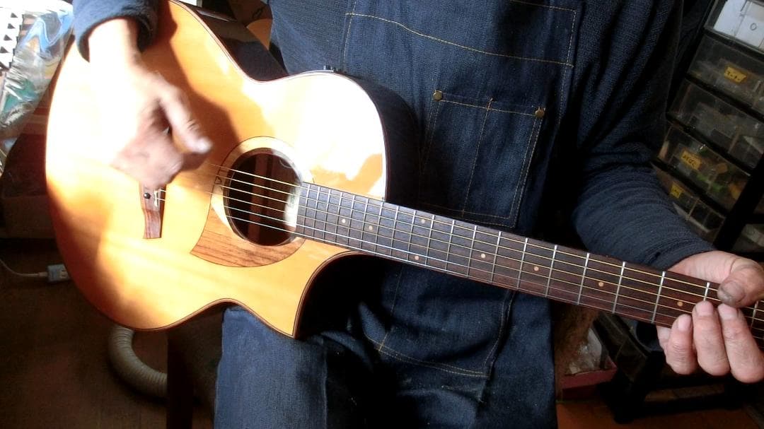 ❤️佐藤 淳一郎商品になります。(￣^￣)ゞ　アイバニーズ AEW22CD