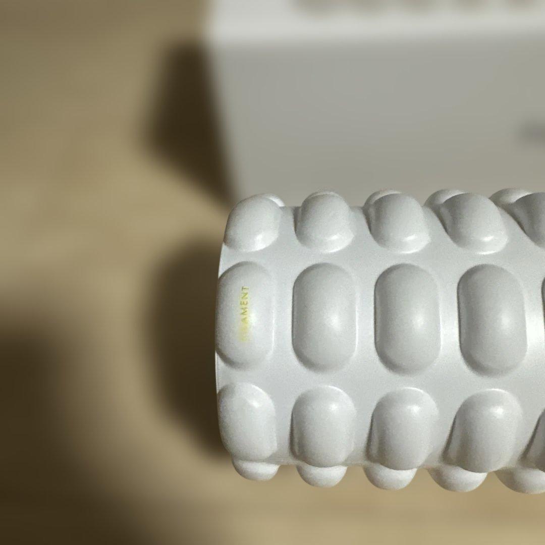 ゆまは FILAMENT　FIL　ROLLER　フィルローラー　ホワイト