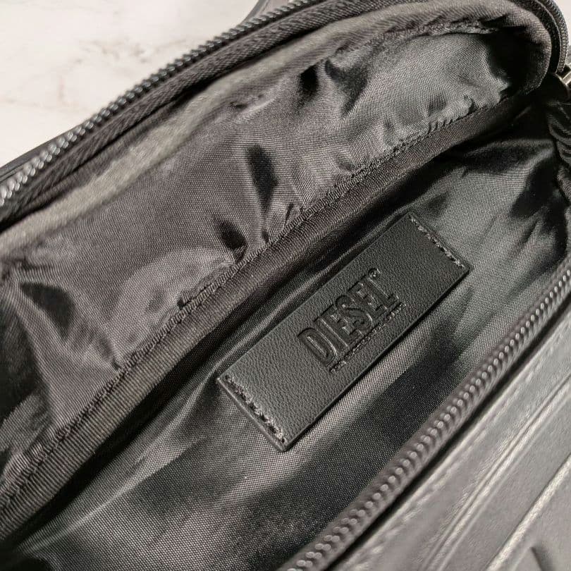 DIESEL ディーゼル エンボスDロゴ ウエストバッグ ボディバッグ 黒