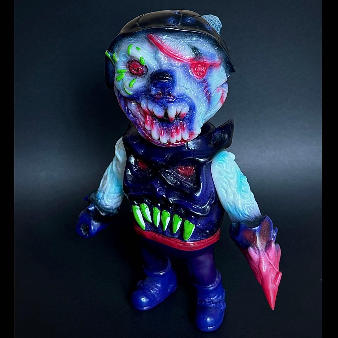 MISHKA 【BOOTLEG KAIJU】 インディーズ ソフビ