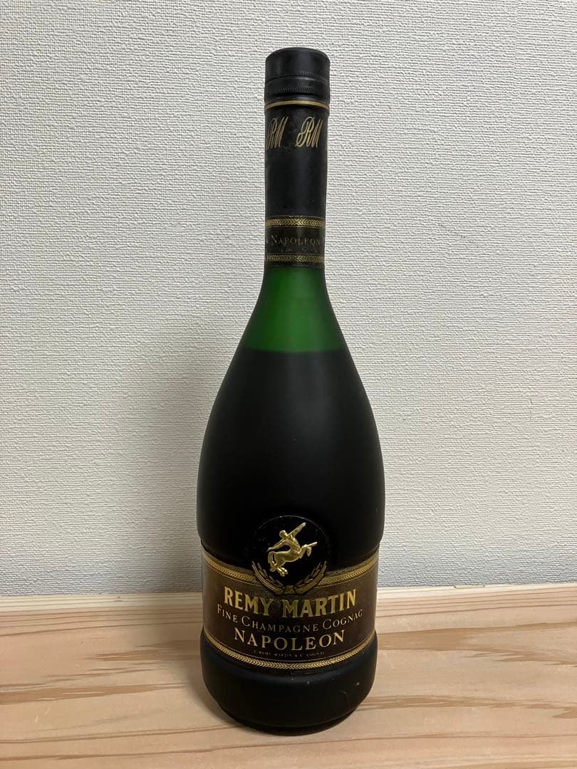 【未開栓・液減りなし】レミーマルタン セントーナポレオン 古酒 700ml