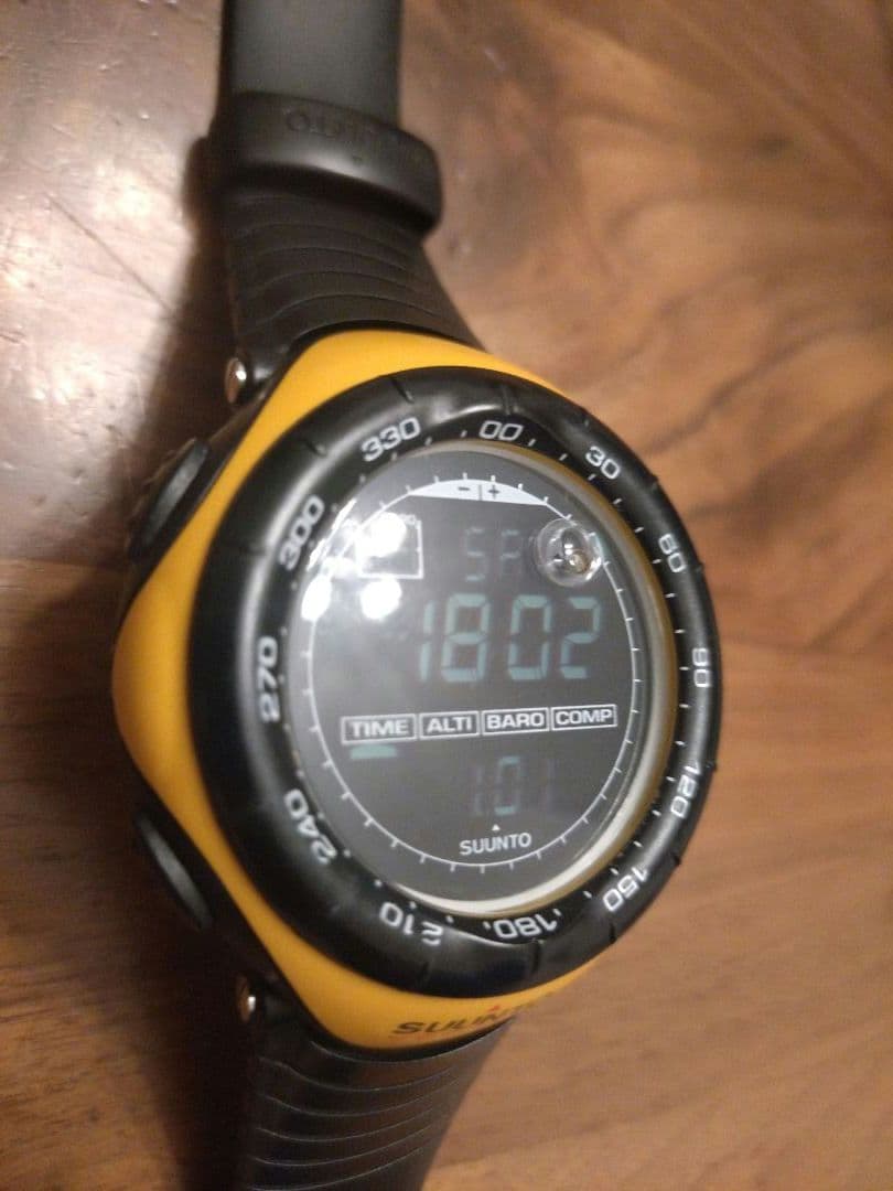 超美品 SUUNTO VECTOR Yellow スント ベクター イエロー