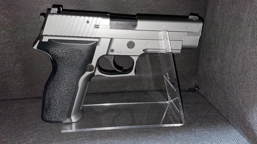 東京マルイ SIG SAUER P226 E2 ステンレスモデル カスタム品 他