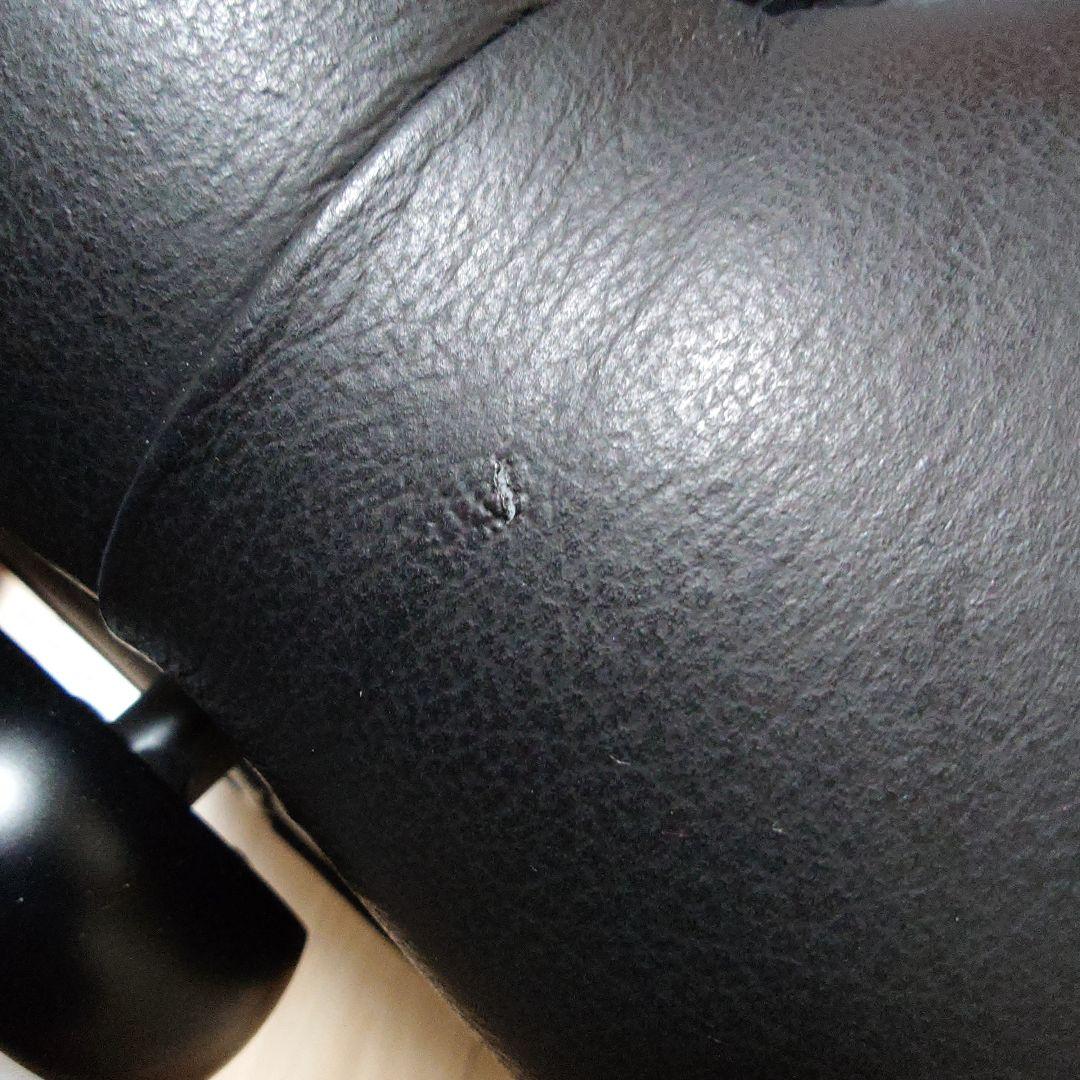 スタインウェイ純正コンサートピアノイス　BC-39ロゴ入り