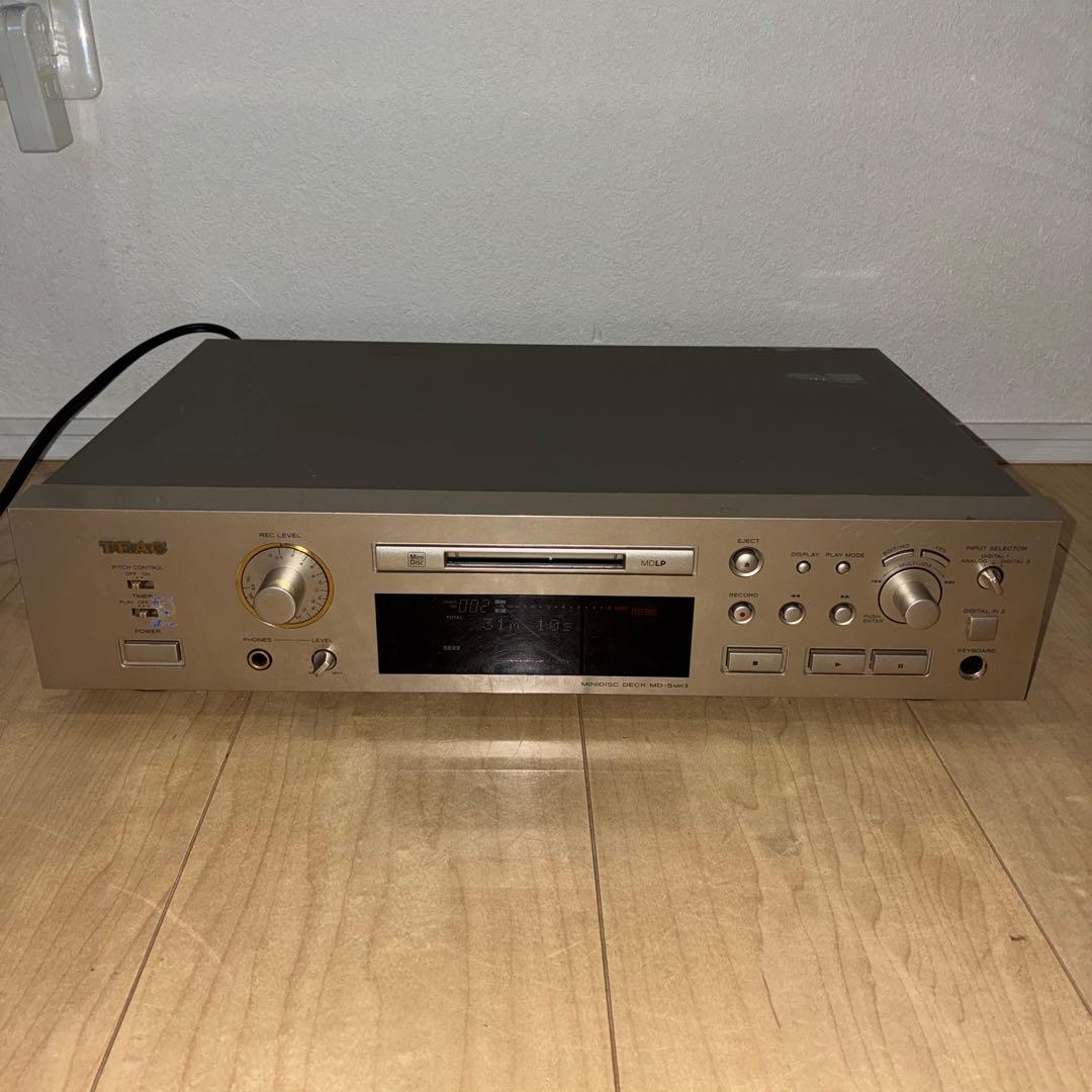完動品　TEAC MD-5 MK 2 MDデッキ　動作良好です