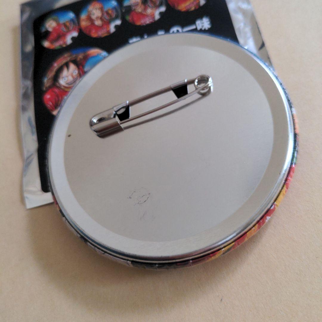 ワンピース　Jリーグ　ロビン　缶バッジ　名古屋グランパス