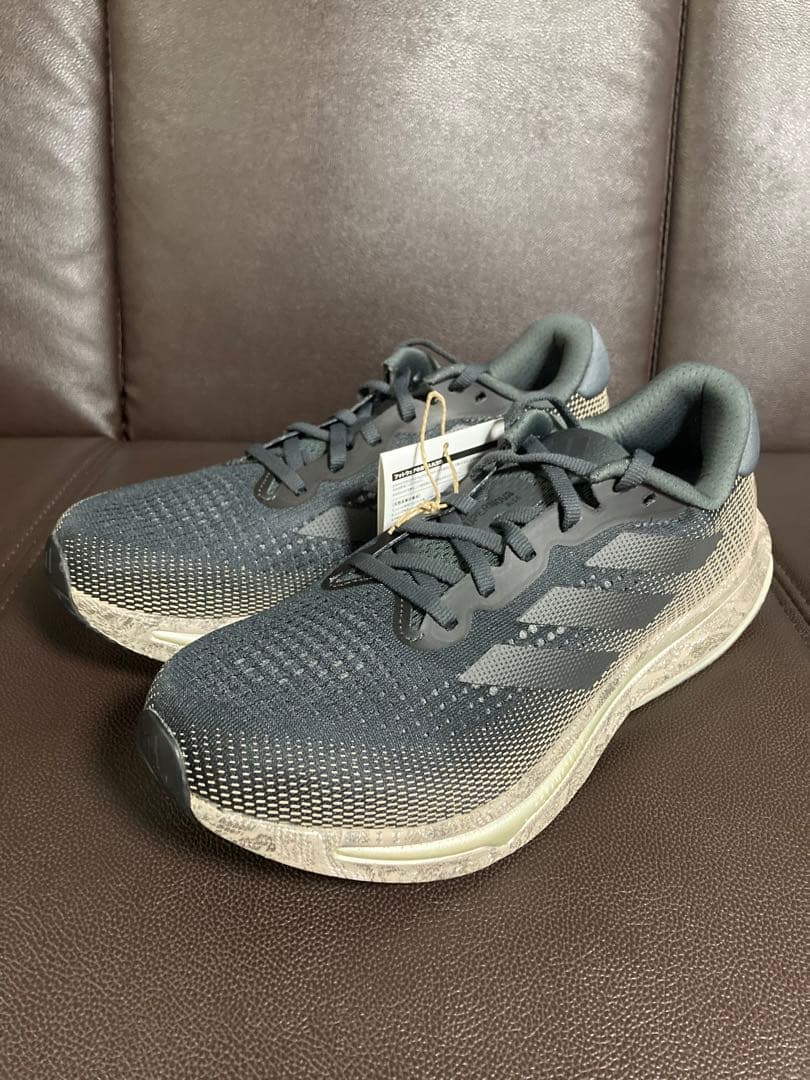 新品未使用 25.5cm SUPERNOVA RISE M スーパーノバライズ