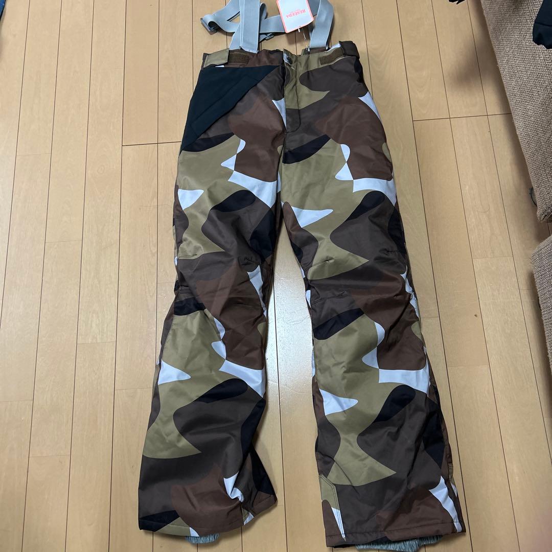 RESEEDA ジュニアスーツ 調節可能 上下セット 150サイズ スノーウェア