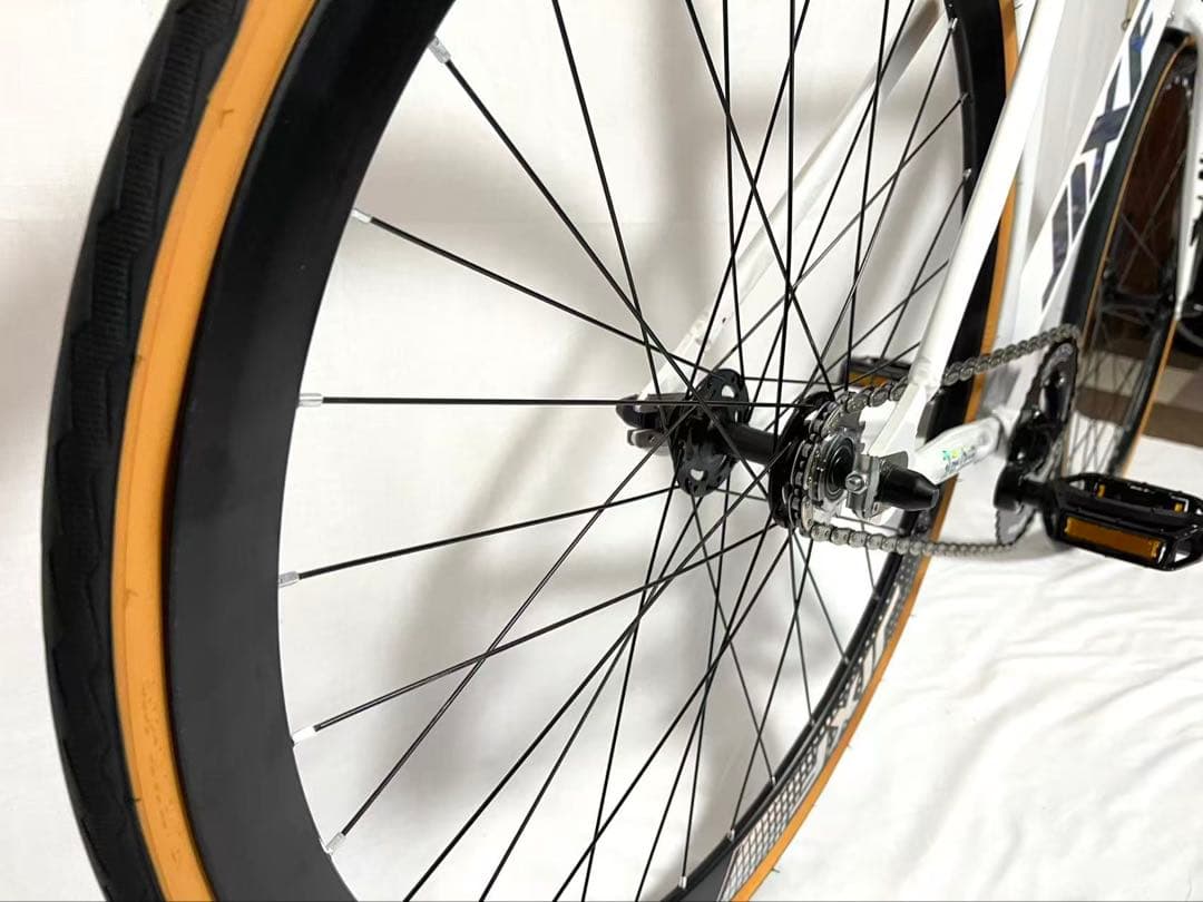 新品・未使用JIXFピストバイクFIXED GEARホワイトフロントブレーキ付