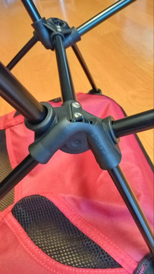 ☆美品☆30周年アニバーサリーHelinoxミニ 折りたたみチェア 赤