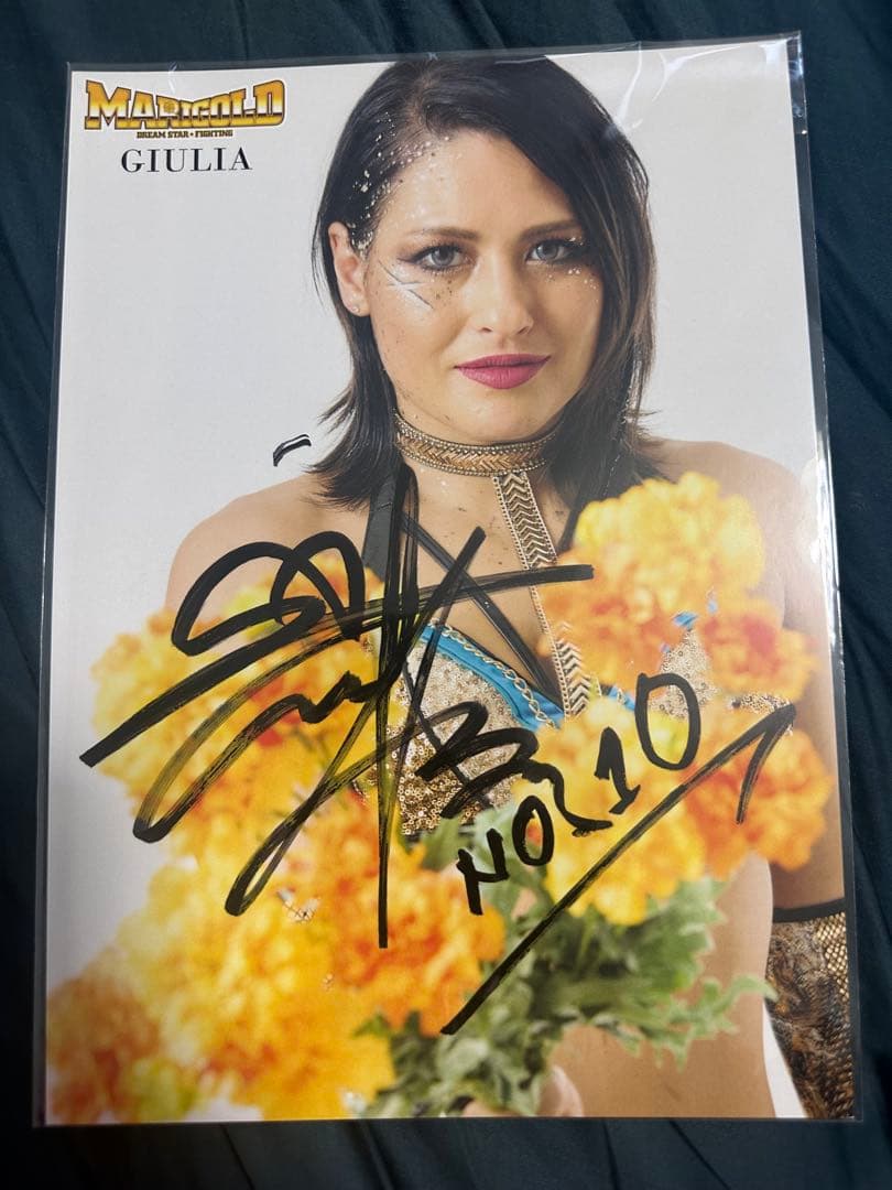 女子プロレス　マリーゴールド　直筆サイン入りポートレート　ジュリア　5/5