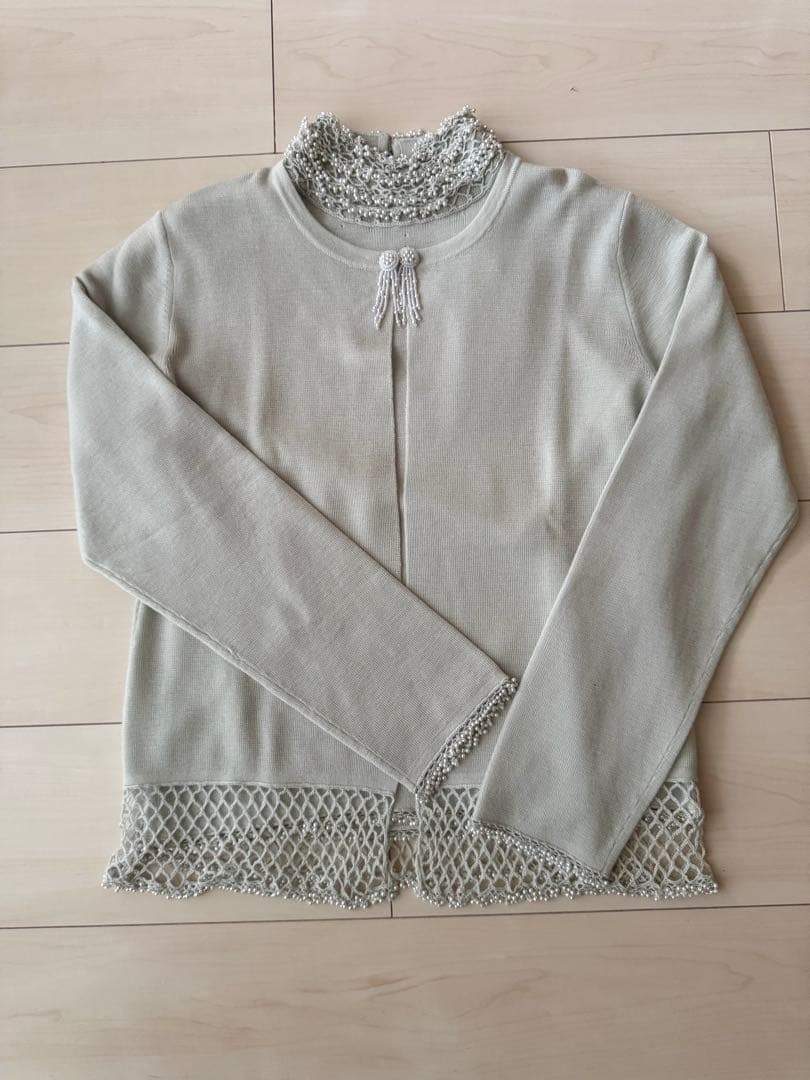 【新品】淡いブルーが素敵‼︎ ビーズアンサンブル ニット 毛100%上質
