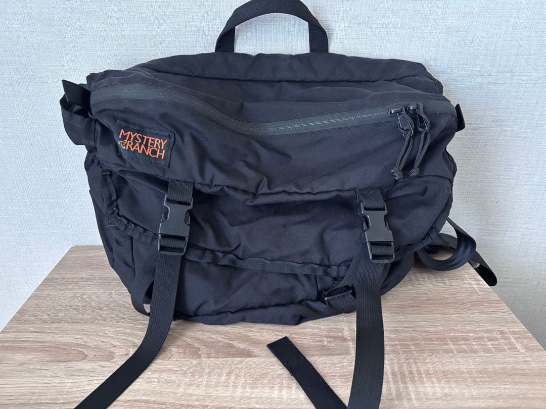 MYSTERY RANCH メッセンジャーバッグ ブラック