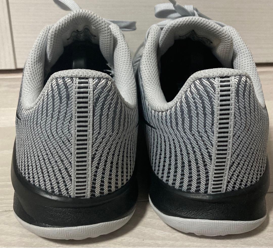 ナイキ マンバ コービー メンタリティ 2 Wolf Grey