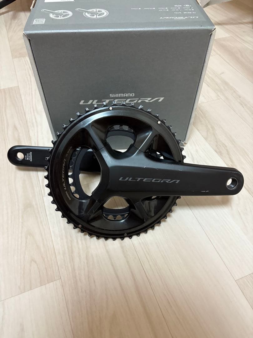 SHIMANO FC R8100 クランク