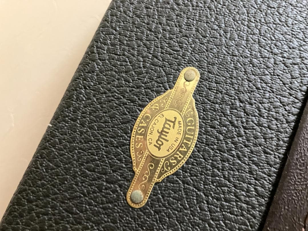 TAYLOR 810-BCE 2000年製　塗装剥がれあり　完動品　ハードケース