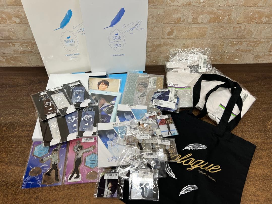 ラ*ー様 Ｍ6【保管品】 羽生結弦 グッズまとめ アクリルスタンド キーホルダー
