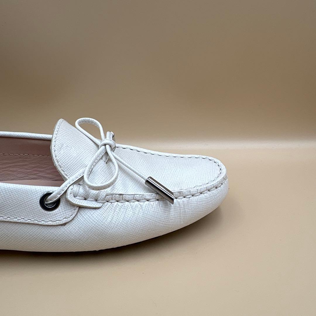 【未使用級　美品】Tod's トッズ　革靴　ドライビングシューズ21.5cm