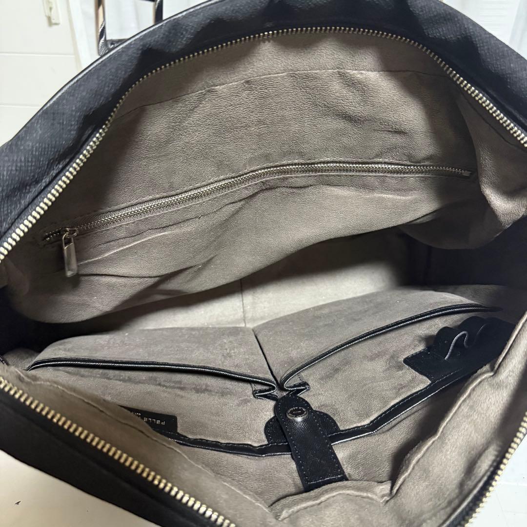 ⭐️極美品⭐️ペッレモルビダ　キャピターノ　レザー　ブラック　　ビジネスバッグ