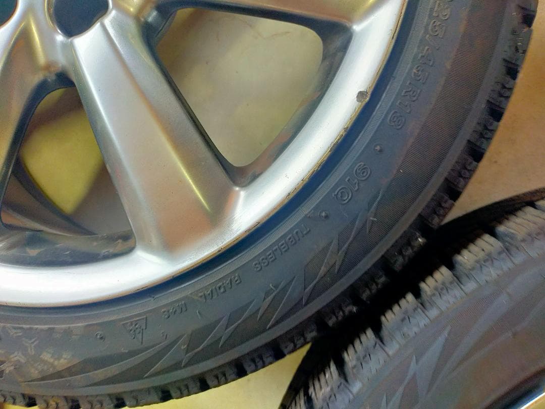 225/45R18 スタッドレスタイヤ&ホイールセット BLIZZAK VRX2