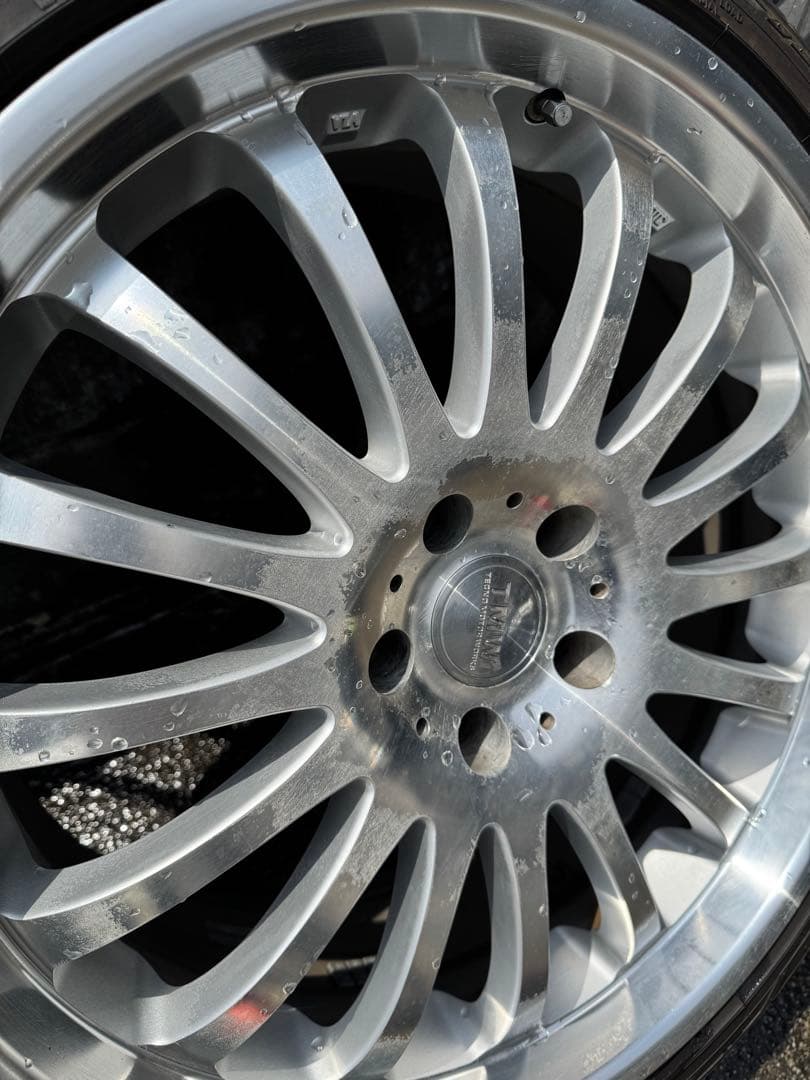 【引き取り限定】TMW 20インチ タイヤホイール