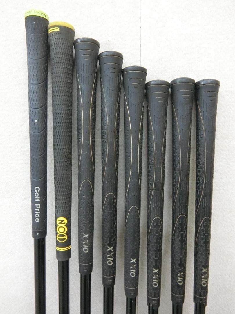 b663 初心者歓迎 ゼクシオ 等メンズゴルフ１３本セット※Ｄｒ２本入り