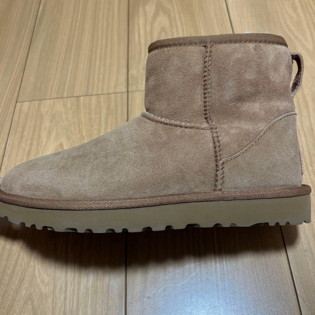 メトロポリタン星人様 UGG クラシックミニ　チェスナット ムートンブーツ