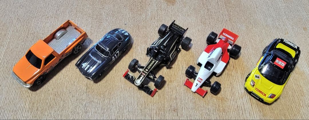 トミカとミニカー 87台セット