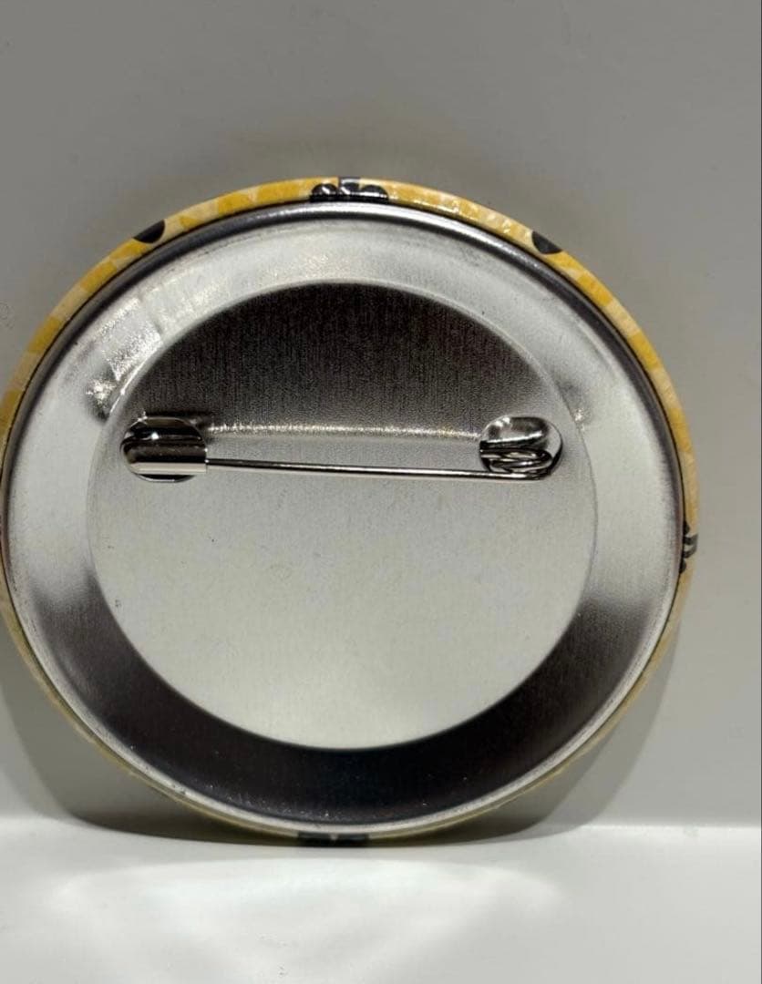 魔入りました入間くん カラ鉄 缶バッジ アスモデウス・アリス ②