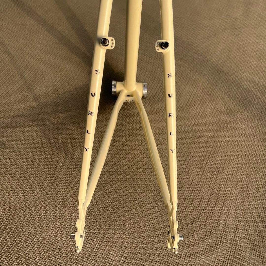 Surly CROSSーCHECK フレーム サイズ52 白