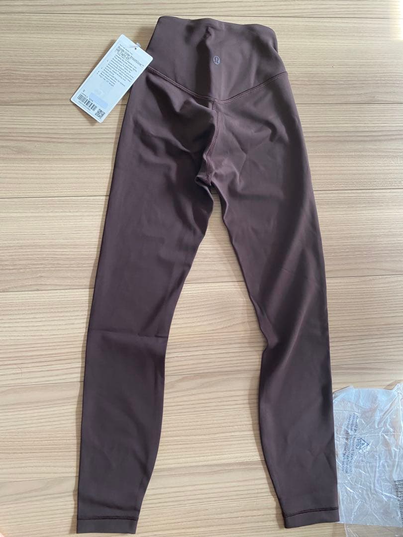 Lululemon WonderUndersmoothcover 新品未使用