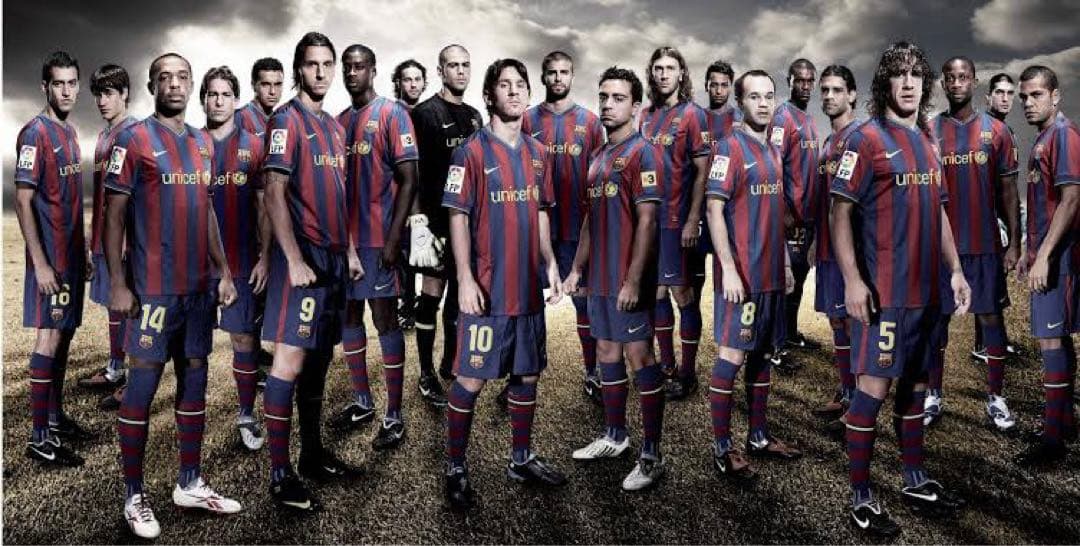 FCバルセロナ　直筆マルチサイン　ユニフォーム　証明書付き　メッシ　イニエスタ