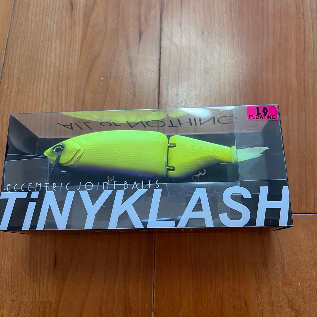 TiNY KLASH Low イエロー フローティング
