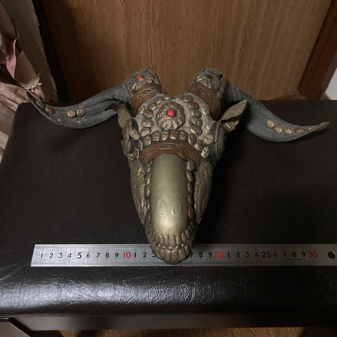 チベタンスカル　山羊