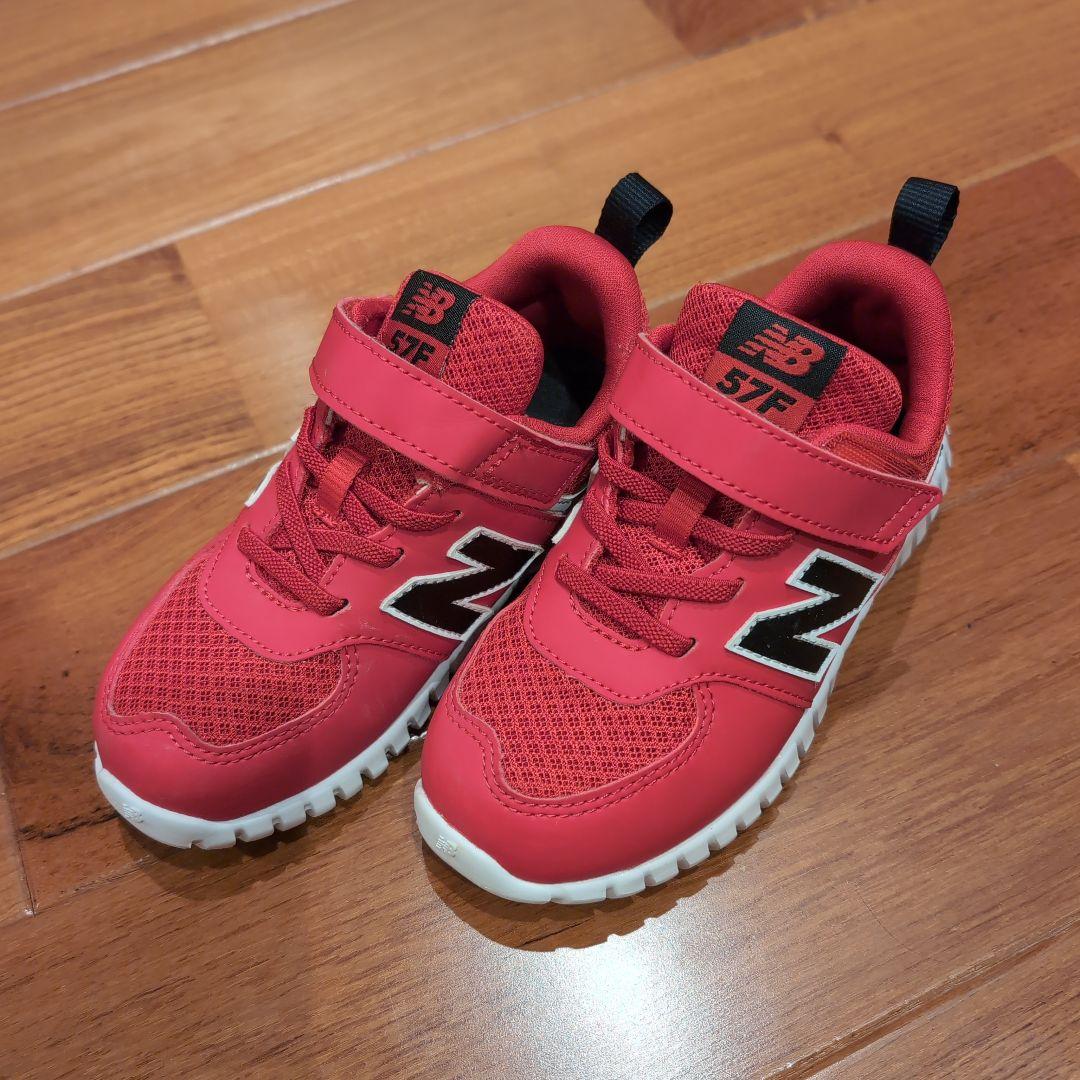 クレア様用☆New Balance キッズ スニーカー ３点おまとめ