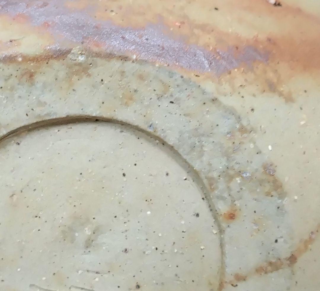 伊勢崎満作　備前焼　緋襷　鶴首花入　共箱共布栞付　備前焼花入　伊勢崎淳