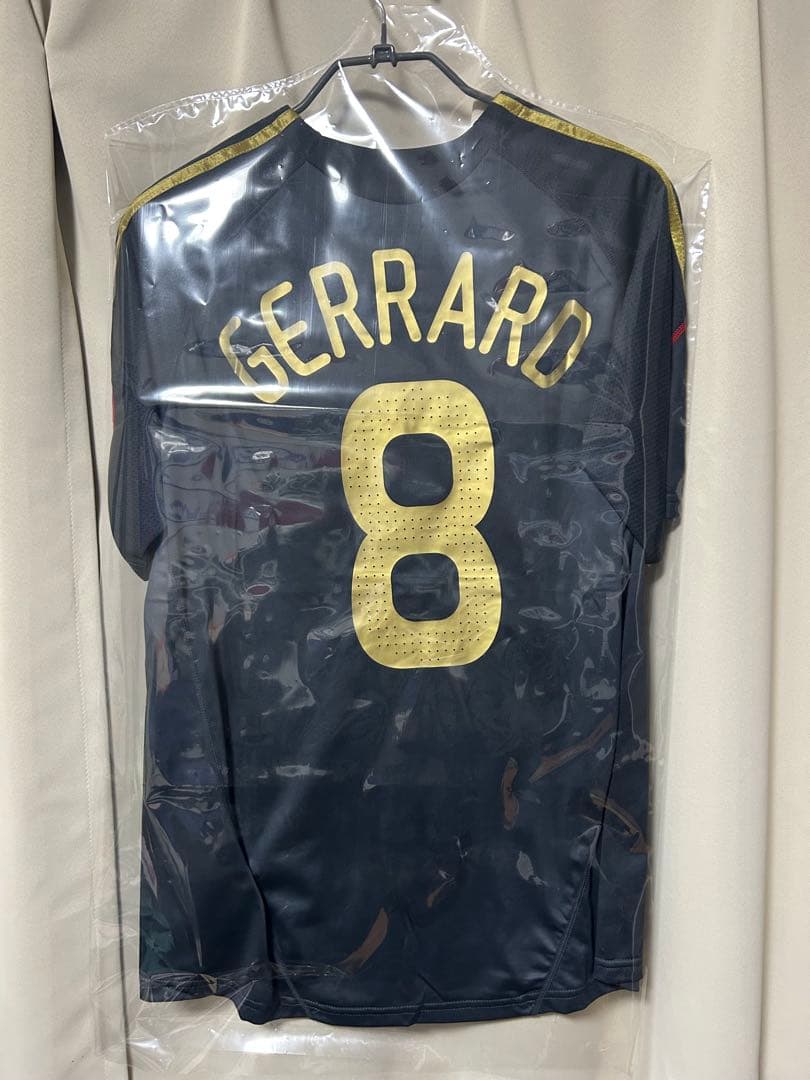 09-10 リヴァプール　ジェラード　adidasオフィシャルユニフォーム