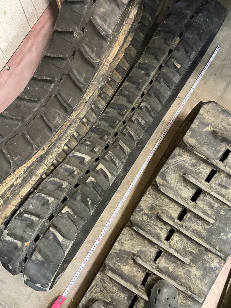 左右２本　ゴムローラー キャタピラ　200-?-?