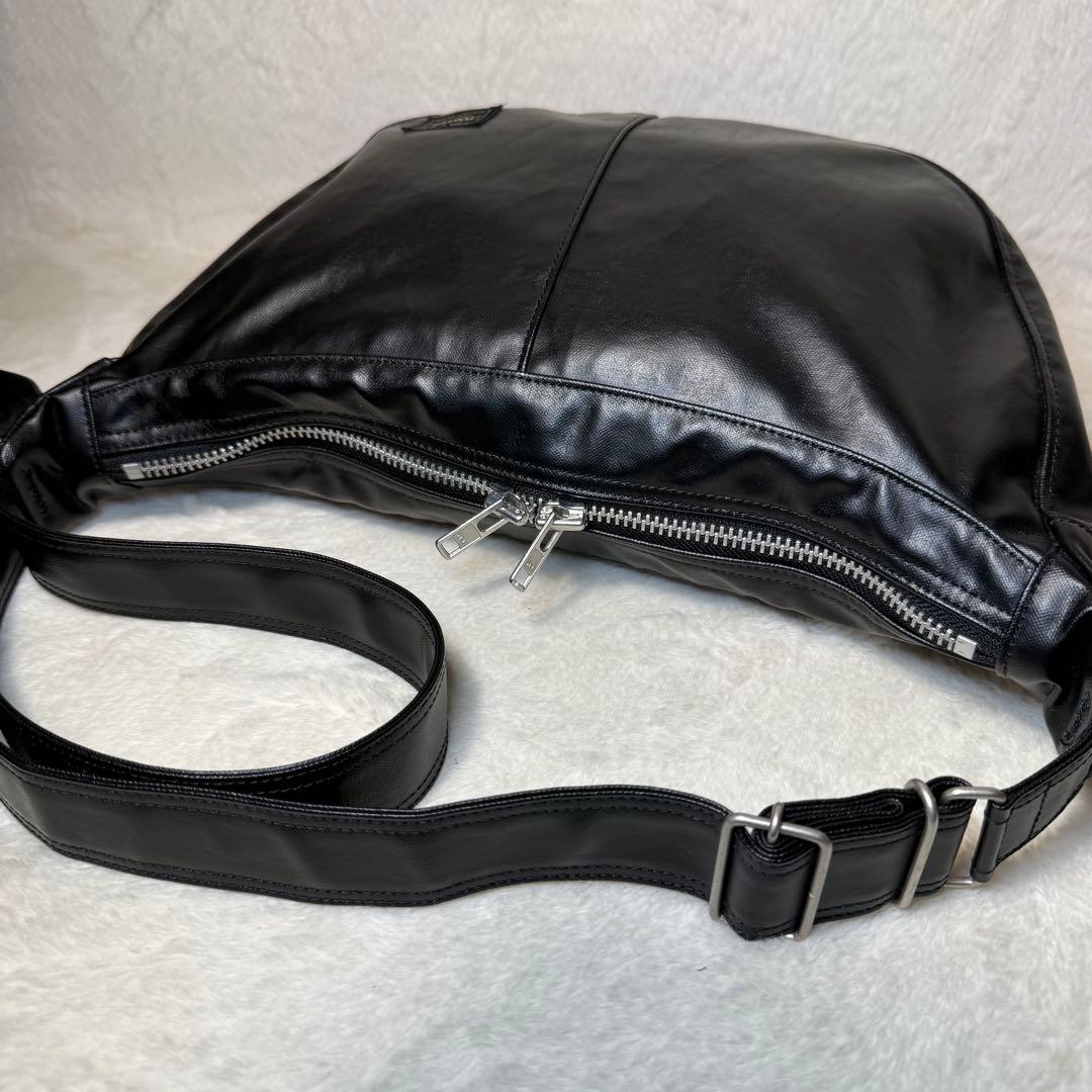 美品　現行タグ ポーター フリースタイル ショルダーバッグ ブラック