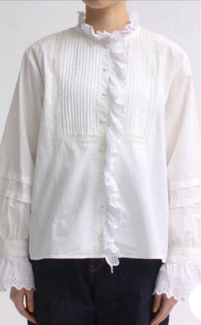 dot and stripes child woman フリル　ブラウス