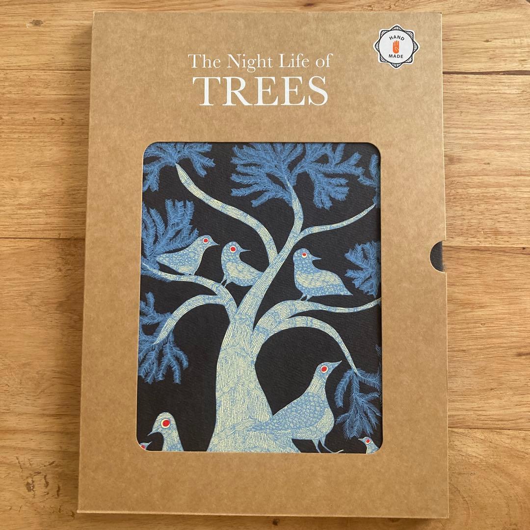 タラブックス 英語版 ハンドメイド 夜の木 インド 新品 絵本 アート 版画