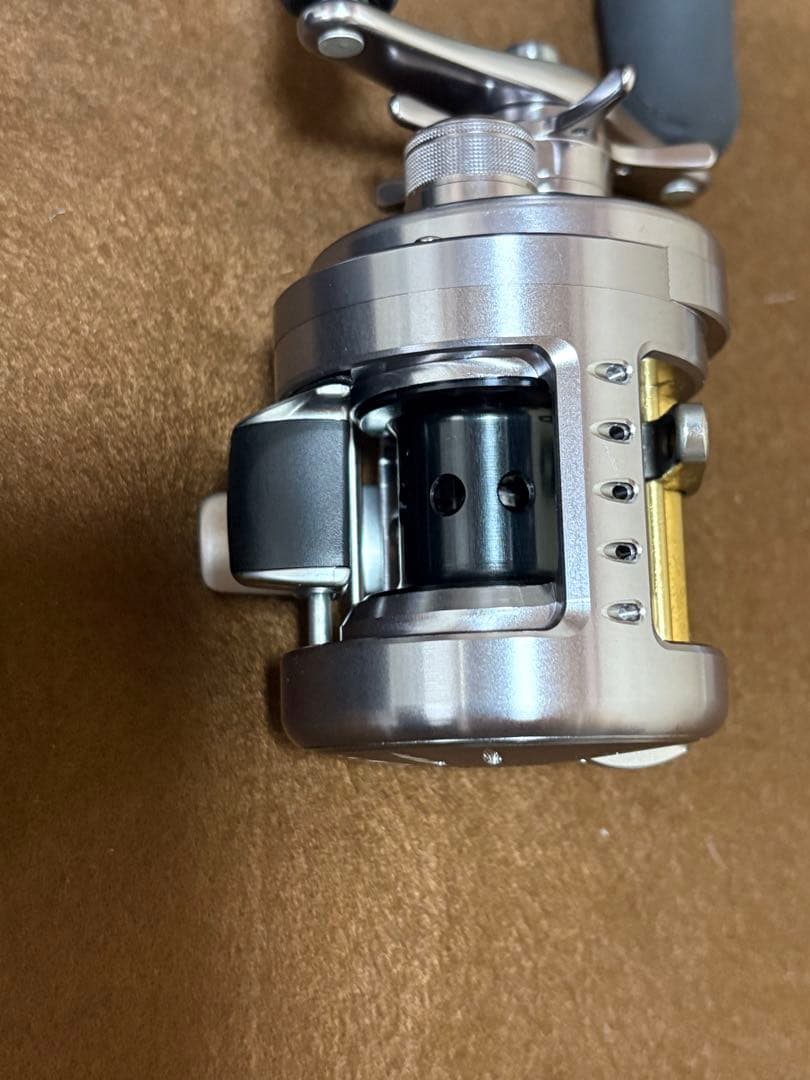 SHIMANO CALCUTTA CONQUEST 51DC 新品未使用