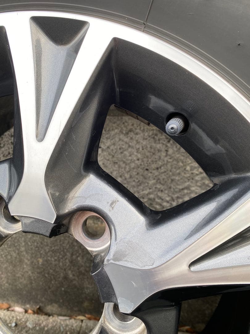 4本セット　TOYOTA純正　メーカーオプション　ハイエース　アルミホイール