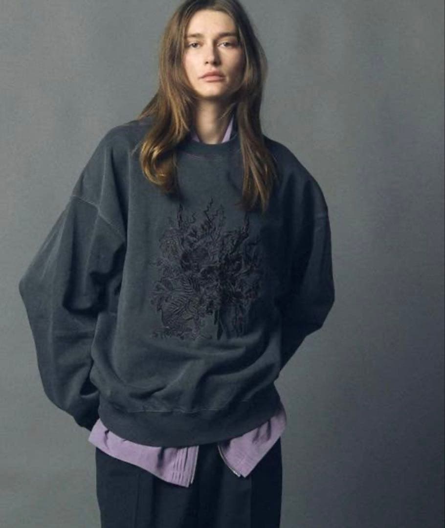 【完売品】刺繍 スウェット オーバーサイズ チャコール コットン プルオーバー