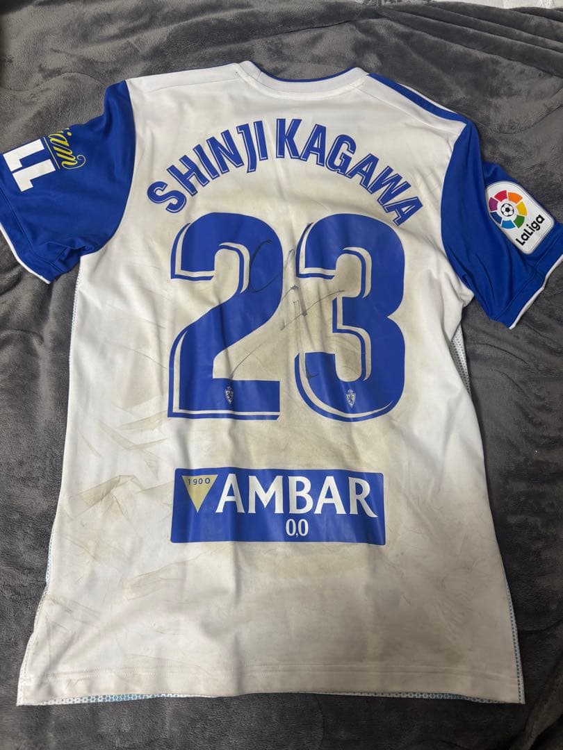 お*き様 【実使用】香川真司選手直筆サイン入りサラゴサユニフォーム