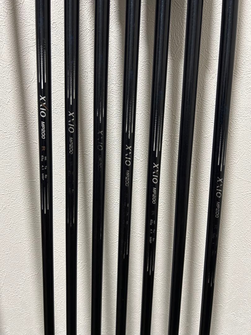 【おすすめ】XXIO ゴルフクラブセット　実用性高いキャディバッグ　日本製ミズノ