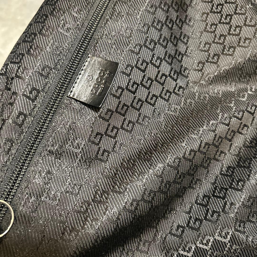 GUCCI キャリーケース　旅行　キャリーバッグ