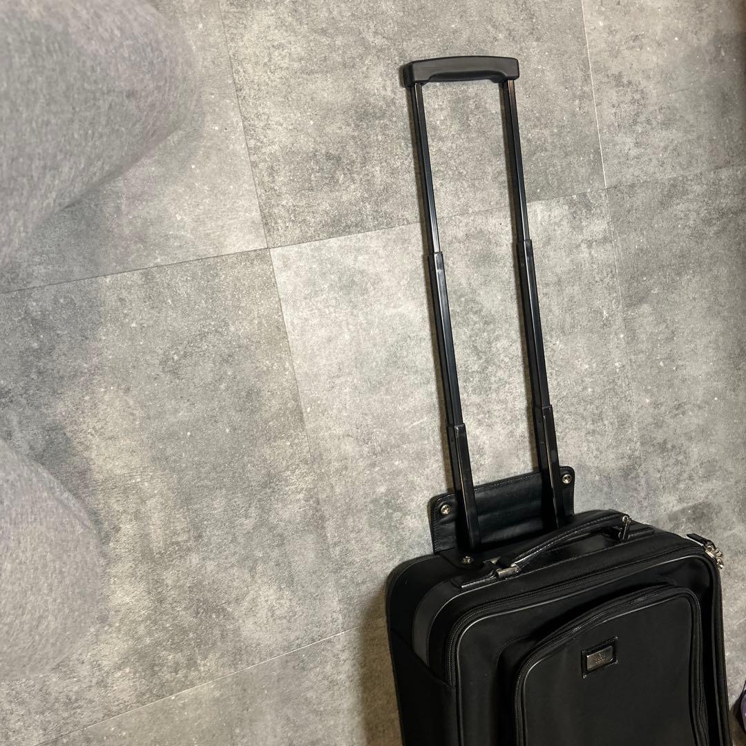 GUCCI キャリーケース　旅行　キャリーバッグ