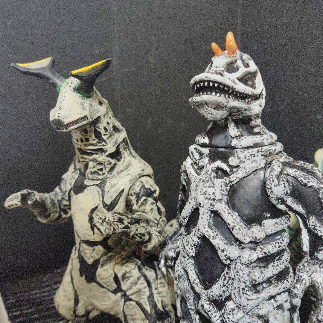 ウルトラ怪獣旧型ソフビシーボーズ.エレキング.レッドキング