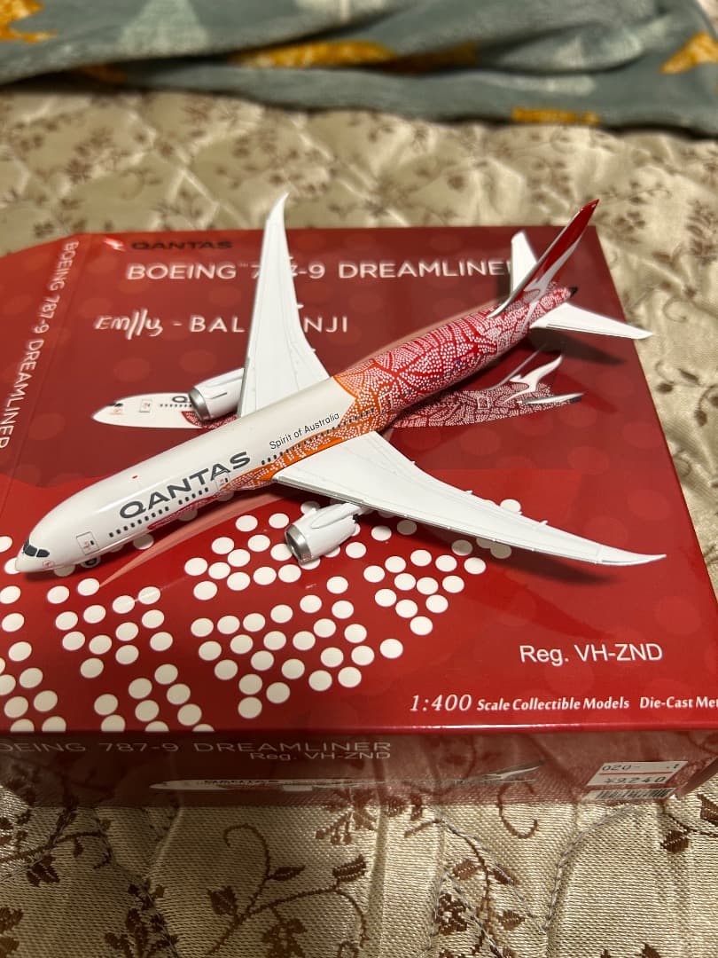 航空機・ヘリコプター Qantas Boeing 787-9 Dreamliner 1:400